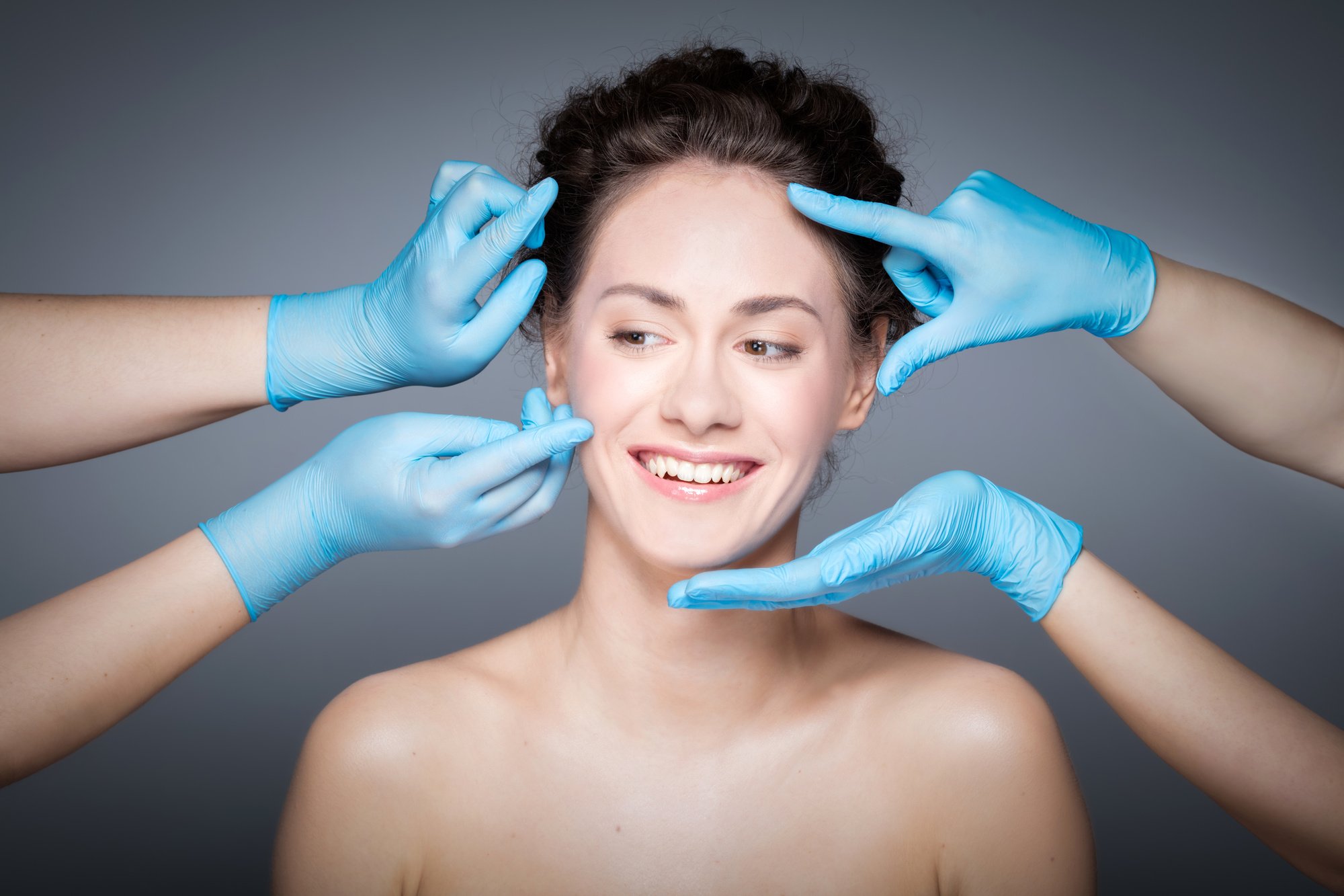 Are you searching for the best surgeons in Arizona? In this brief guide, you can read about what to expect from a professional plastic surgeon.