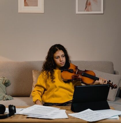 How Online Violin Lessons Can Accelerate Your Learning