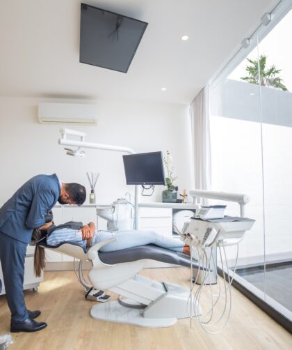 Finding Excellence: Tips for Locating the Best Periodontist Near You