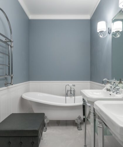 Reasons to Hire Professional Painters for Your Bathroom Project